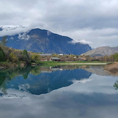 Villargondran, Les Magnifiques Cols De Maurienne Garage Motos, Velos Oda fotoğraf